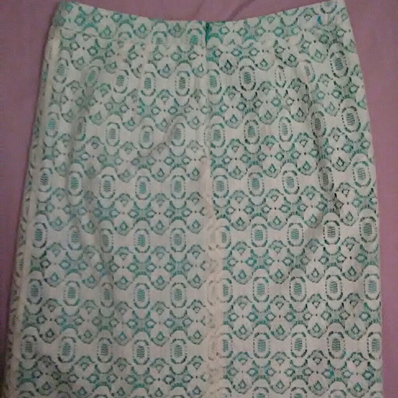 Willi Smith lace skirt - Picture 3 of 5